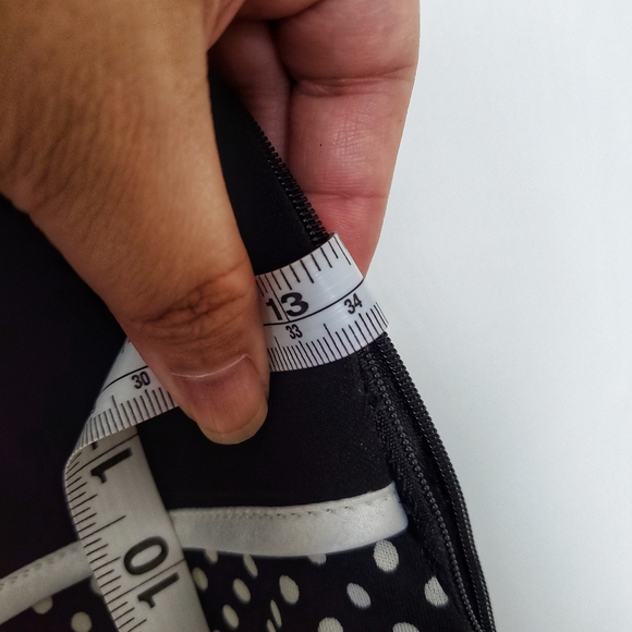 Express Polka Dot design flowy dress - Picture 3 of 7